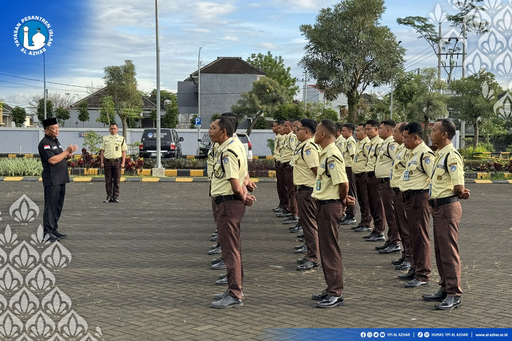 YPI Al Azhar Jawa Timur Gelar Giat Bina Satpam